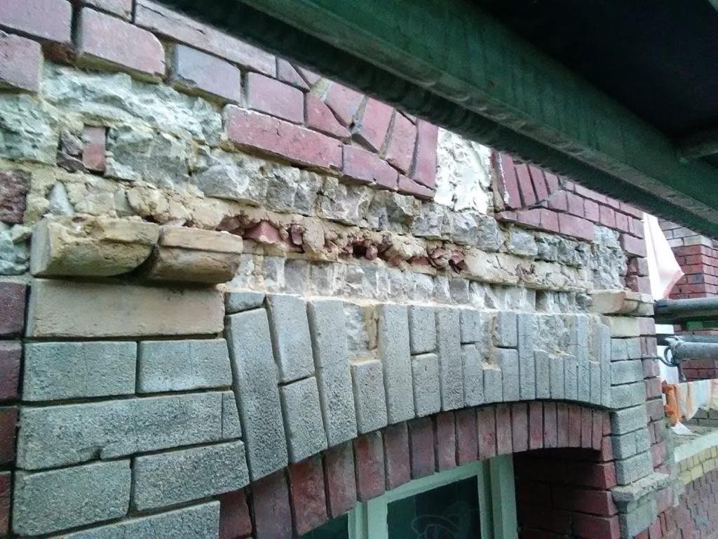 Travaux de maçonnerie (avant)